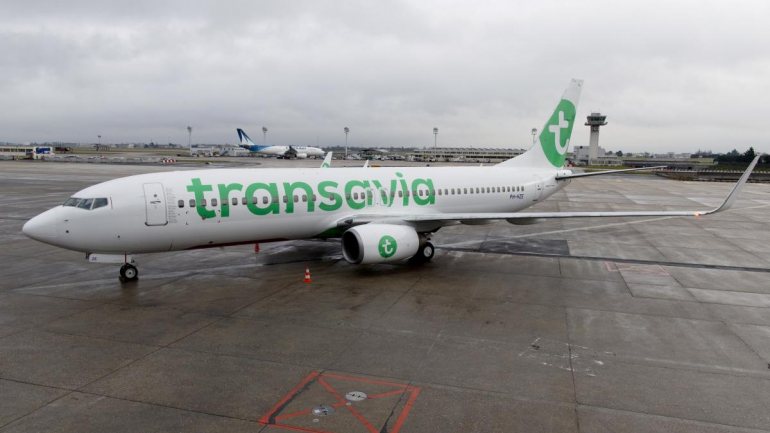 O avião da companhia aérea holandesa Transavia foi desviado para o Aeroporto de Faro