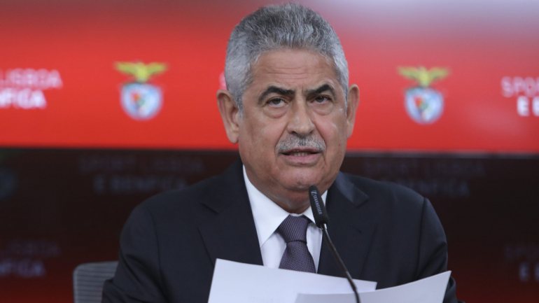 Luís Filipe Vieira destacou que contratação de um novo treinador para o projeto do Benfica terá de ser sempre feita com antecedência