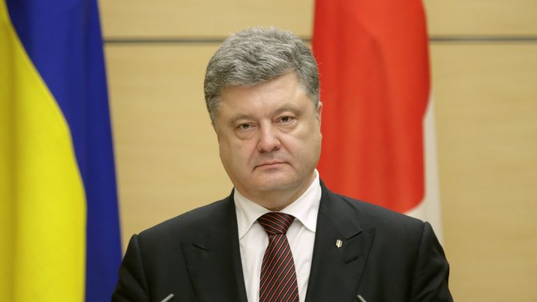 Petro Poroshenko, presidente ucraniano, confirma que irá apresentar uma queixa-crime contra a Rússia no Tribunal Internacional de Justiça, em Haia