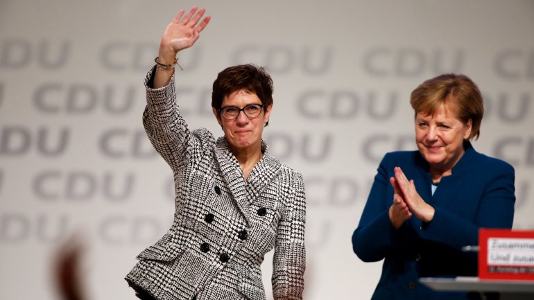 A eleição foi feita esta sexta-feira, em Hamburgo no congresso do partido União Democrata Cristã