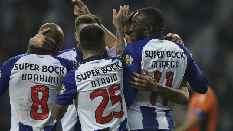 O FC Porto conseguiu dar a volta a um jogo que estava difícil
