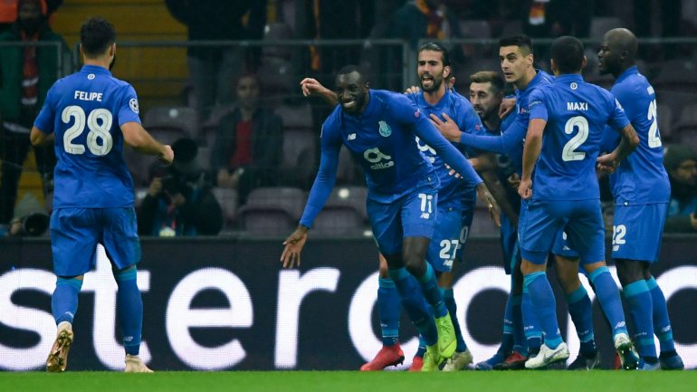 Marega fez o 2-0 de grande penalidade e marcou pelo quinto encontro consecutivo na Liga dos Campeões