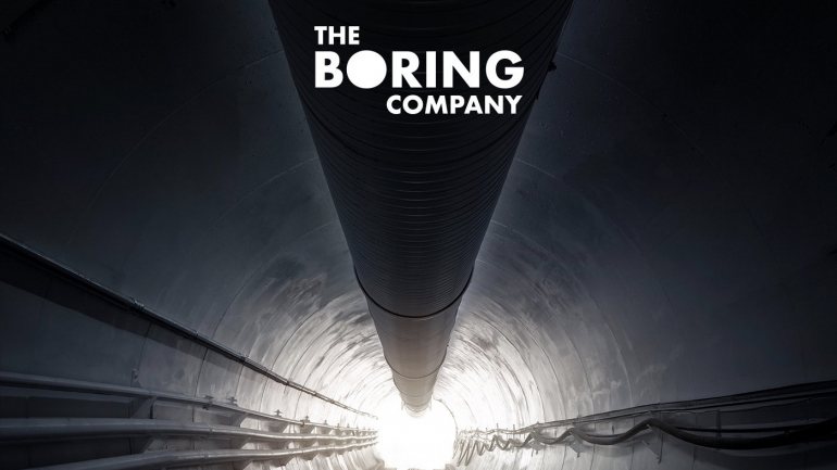 Elon Musk criou a Boring Company [em português, o trocadilho de &quot;Empresa Perfuradora&quot; &quot;Empresa Aborrecedora&quot;] para financiar a construção do túnel