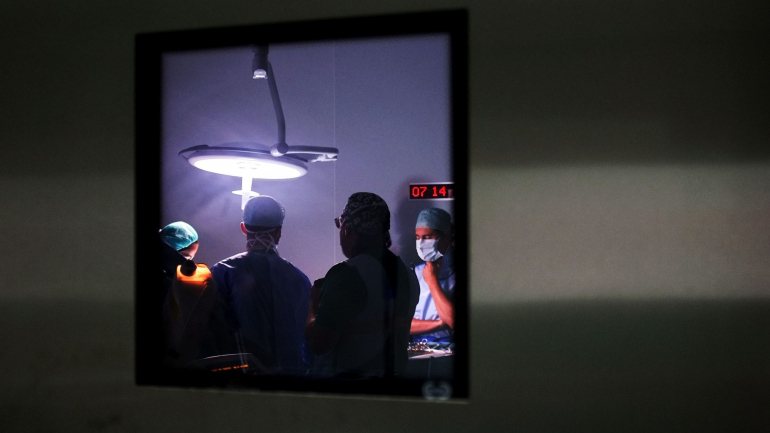 Mais de 500 anestesistas estão em falta nos hospitais públicos em Portugal