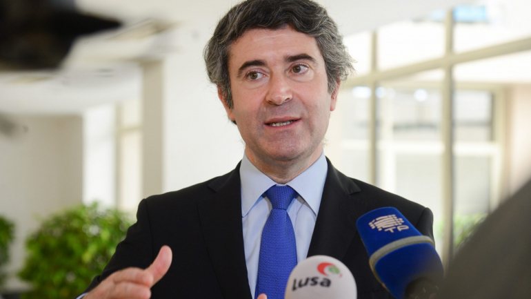 O secretário de Estado das Comunidades Portuguesas, José Luís Carneiro, a 11 de abril de 2018