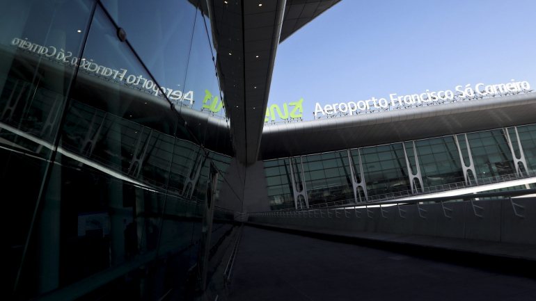 Os aumentos do aeroporto de Lisboa acabaram por se atrasar e só deverão entrar em vigor em março