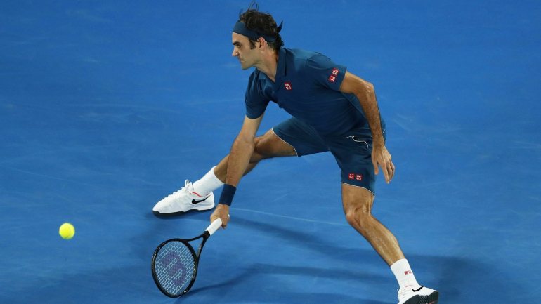 O tenista suíço Roger Federer vai defrontar o britânico Daniel Evans, 189.º ATP