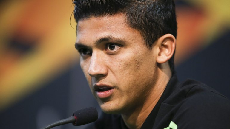 O futebolista colombiano Fredy Montero voltou aos treinos sem limitações na sessão de trabalho do Sporting