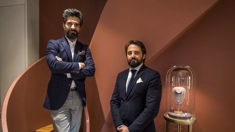 Nuno e Marco dos Santos, os irmãos responsáveis pela Elements - Contemporary Jewellery