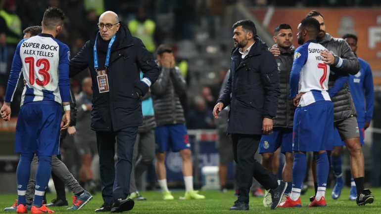 Sérgio Conceição não escondeu o desalento por nova derrotas nos penáltis após um jogo onde considerou o FC Porto superior