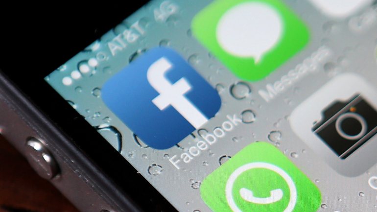 O Facebook (empresa) pagava 20 dólares para ter acesso a dados uso de jovens no iOS