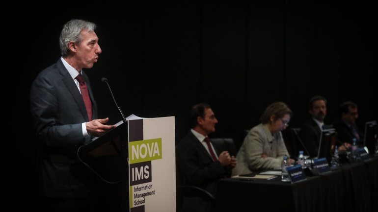 João Gomes Cravinho falava à margem da reunião informal dos ministros da Defesa da União Europeia (UE), em Bucareste, Roménia