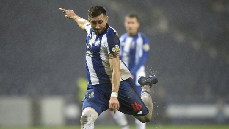 Herrera cumpriu o 150.º jogo no Campeonato pelo FC Porto e desde 2016 que assumiu a braçadeira de capitão dos dragões