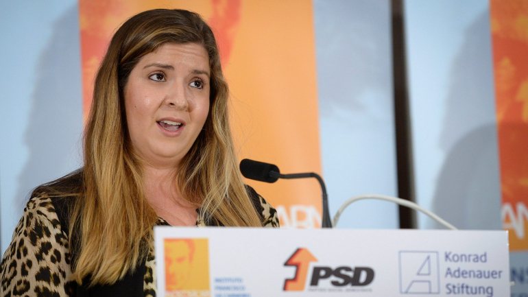 A deputada do PSD eleita pelo círculo de Leiria Margarida Balseiro Lopes questionou o Governo sobre o ponto da situação da reflorestação do Pinhal de Leiria