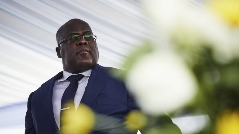 A visita de Félix Tshisekedi, que sucedeu no cargo a Joseph Kabila, após as eleições de 30 de dezembro do ano passado, que determinaram a alternância política, realiza-se a convite do Presidente angolano