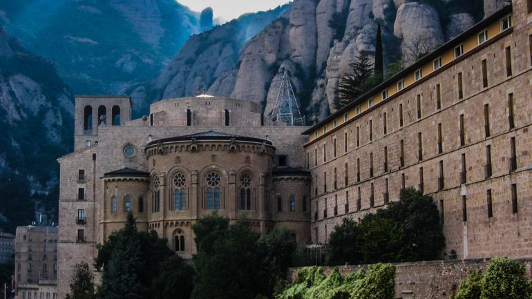 O mosteiro de Montserrat é um dos grandes símbolos da identidade catalã