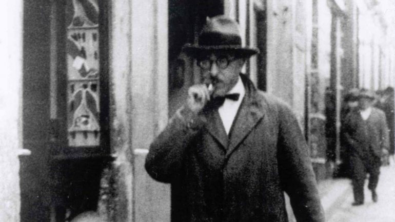 Fernando Pessoa nasceu em Lisboa mas o primeiro centro dedicado à sua obra foi fundado no Porto