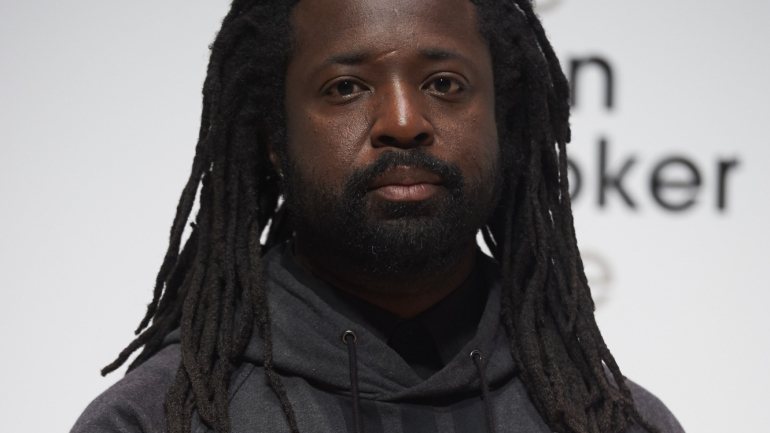 Marlon James ganhou o Man Booker Prize em 2015. Tem quatro romances publicados