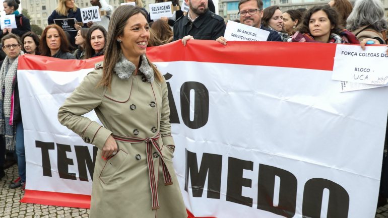 A Bastonária Ana Rita Cavaco, disse que irá apoiar os enfermeiros, apesar das divisões nos sindicatos