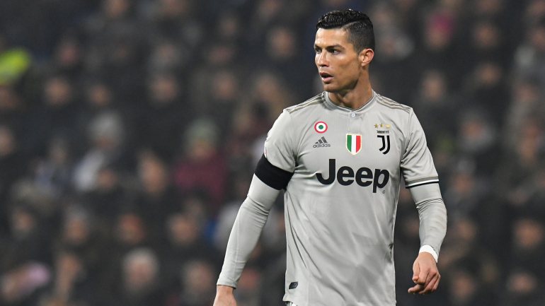 Ronaldo chegou aos 18 golos na Serie A, é o melhor marcador e conseguiu apontar pelo menos um golo nos últimos nove jogos fora