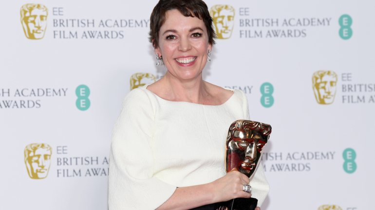 Olivia Colman ganhou o BAFTA de &quot;Melhor Atriz&quot; pelo papel de rainha Ana, em &quot;The Favourite&quot;