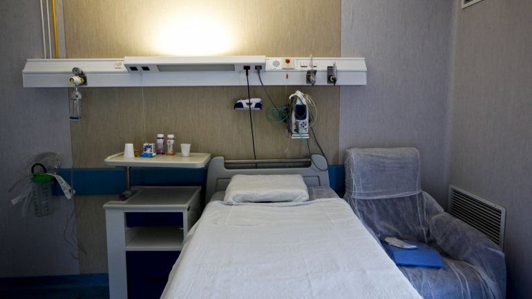 Os casos ocorreram em hospitais do Porto: no Centro Hospitalar e Universitário do Porto (Santo António) e no Centro Hospitalar e Universitário de S. João (CHUSJ)