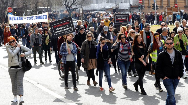Centenas de jornalistas manifestaram-se em Zagreb no sábado