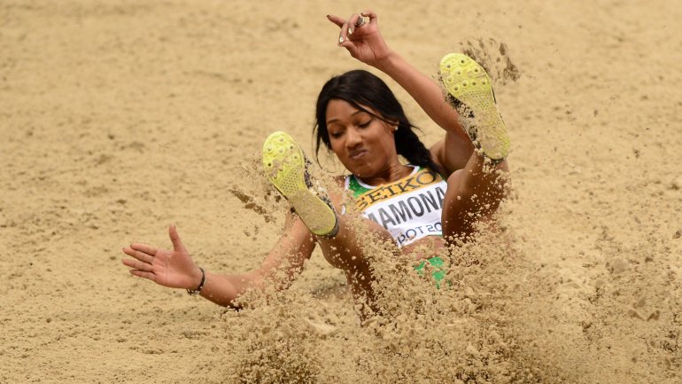 Patrícia Mamona ficou a um centímetro do recorde nacional (e pessoal) mas não conseguiu repetir a medalha de prata de 2017