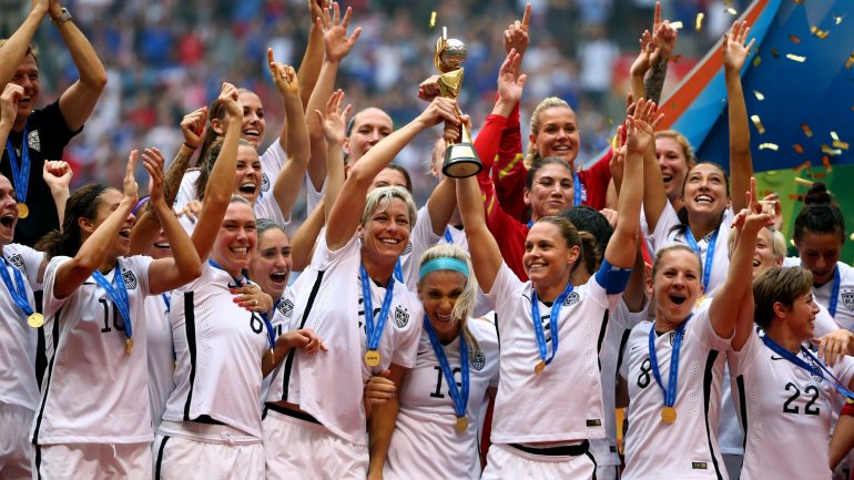 A seleção feminina dos Estados Unidos, campeã do mundo em 2015, começa a defender o título em junho, no Mundial de França