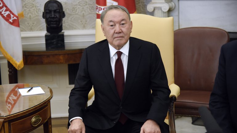 Presidente do Cazaquistão estava em funções há 30 anos
