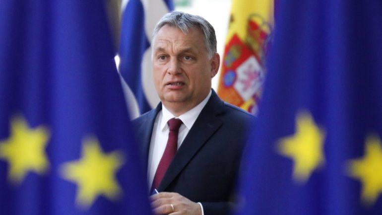 Viktor Orbán esteve perto de não aceitar a suspensão e de bater a porta com o PPE