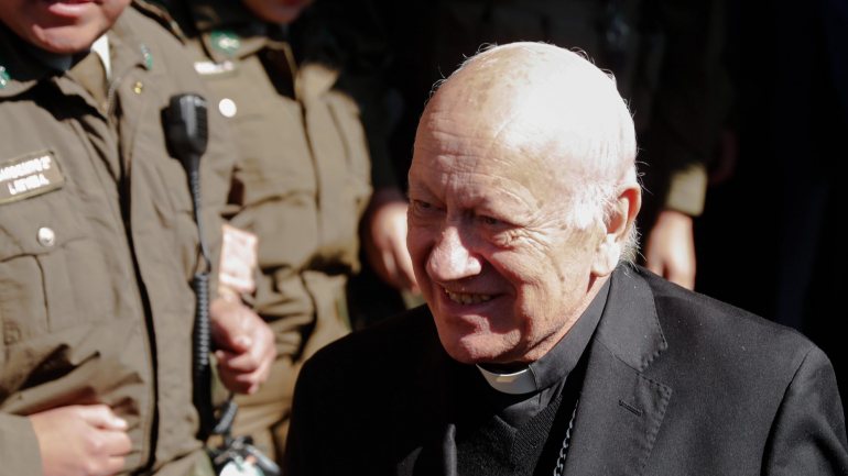 O arcebispo de Santiago do Chile, Ricardo Ezzati