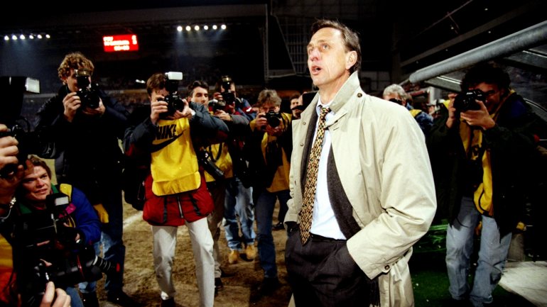 Johan Cruyff morreu no dia 24 de março de 2016, aos 68 anos, vítima de um cancro no pulmão
