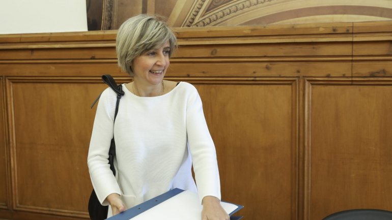 A ministra da Saúde, Marta Temido, esteve esta quinta-feira no Parlamento