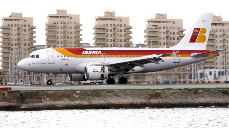 Em agosto, a Iberia passará a oferecer voos diários entre o Funchal e Madrid e esta rota deverá prolongar-se até finais de outubro