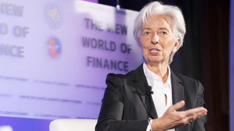 Christine Lagarde, antecipou, há uma semana que o Fundo iria rever em baixa as suas estimativas quando divulgasse as novas previsões económicas