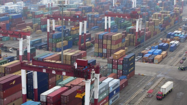 As trocas comerciais entre a China e os países lusófonos fixaram-se em 23,58 mil milhões de dólares