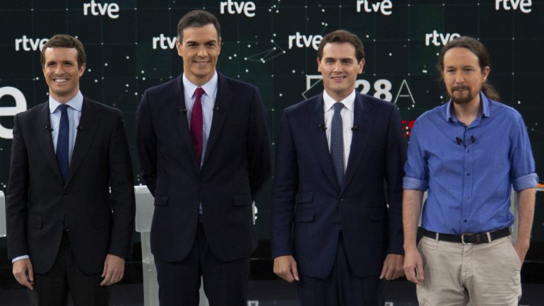O primeiro debate foi na segunda-feira, na RTVE, e a última vez que os quatro principais candidatos se juntam é esta terça-feira no grupo Atresmedia