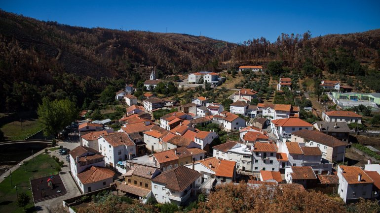 A freguesia de Alvares, no concelho de Góis, foi atingida pelos incêndios do verão de 2017
