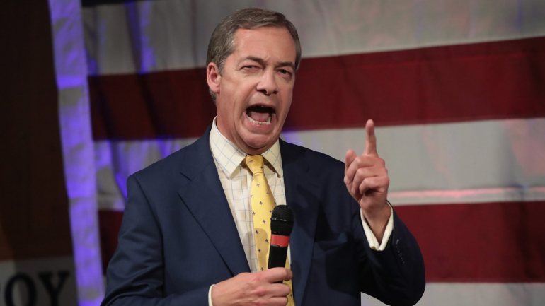 Nigel Farage fundou o Partido do Brexit há um mês e já tem 34% das intenções de voto nas europeias.