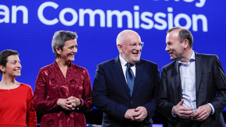 Ska Keller (Verdes), Margrethe Vestager (ALDE), Frans Timmermans (Sociais-Democratas) e Manfred Weber (Populares)