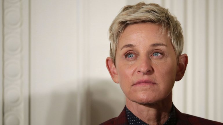 Ellen DeGeneres tem 61 anos e foi molestada pelo padrasto quando tinha entre 15 e 16 anos