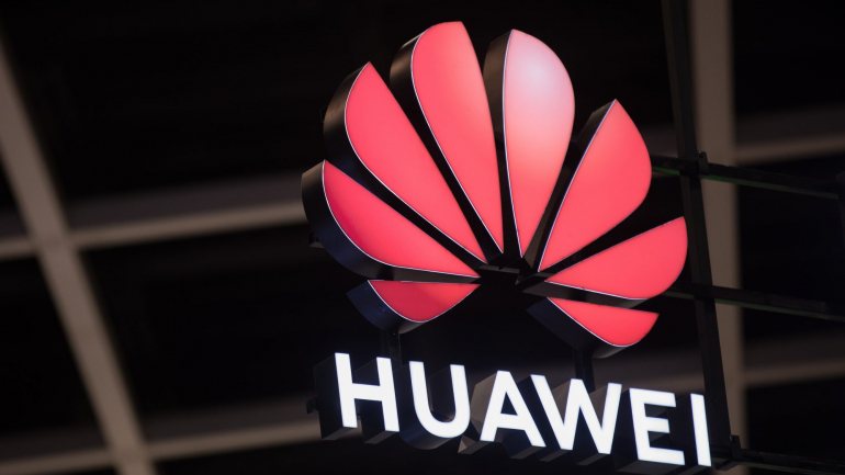 A medida poderá provocar uma queda nas vendas de smartphones da Huawei