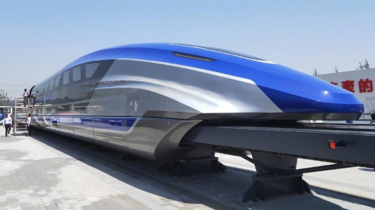 O protótipo do comboio divulgado pela China Railway Rolling Stock Corporation, uma empresa estatal chinesa