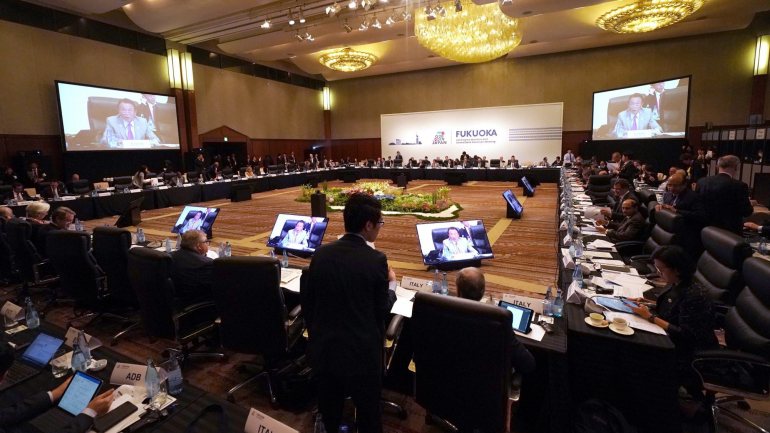 Os participantes do G20 numa reunião