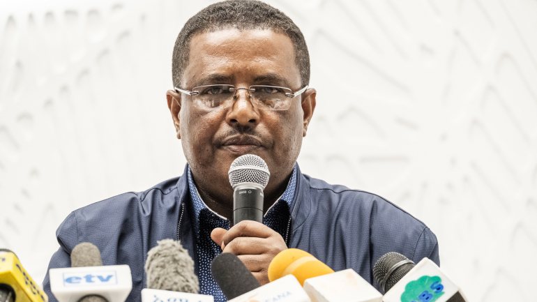 Porta-voz do primeiro-ministro etíope comunicou os acontecimentos deste domingo, que provocaram a morte do chefe do Exército e do presidente da região de Amhara