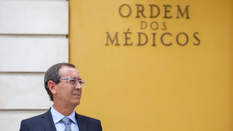 Miguel Guimarães esteve esta terça-feira reunido com diretores de vários hospitais e Administração Regional de Saúde de Lisboa e Vale do Tejo para negociações