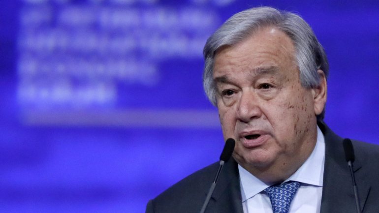 António Guterres vai participar numa conferência no Quénia e avaliar os esforços de recuperação em Moçambique