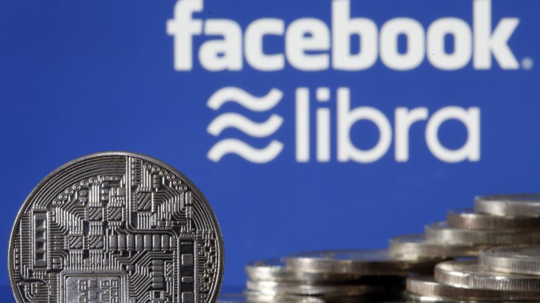 O Facebook quer lançar a sua moeda digital em 2020 para facilitar transações financeiras em todo o mundo