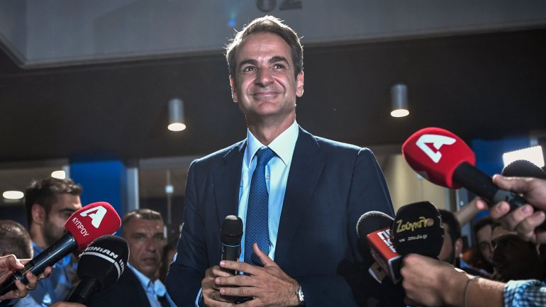 Kyriakos Mitsotakis venceu as eleições com maioria absoluta e é o novo primeiro-ministro da Grécia